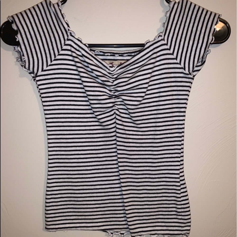 Hollister crop top